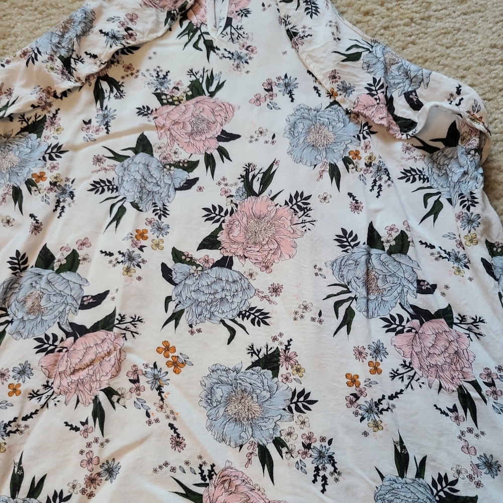 H&M Ruffled Top - Picture 6 of 13